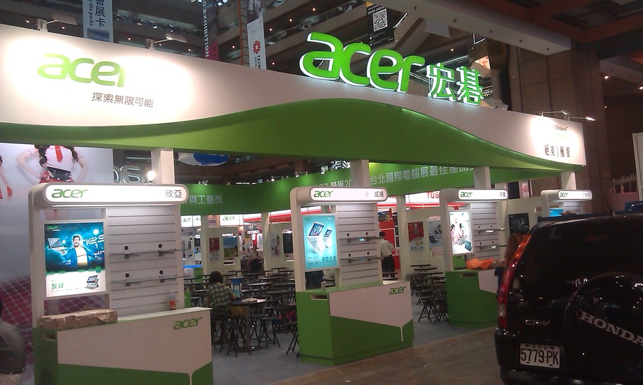 世貿展場油漆,新北市油漆工程,板橋油漆工程,台北油漆工程,兩把刷子油漆工程,台北油漆工程4